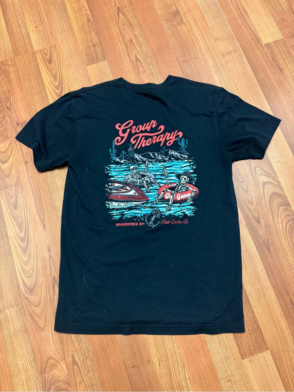 therapy Men's Black Short-Sleeve Graphic Tee